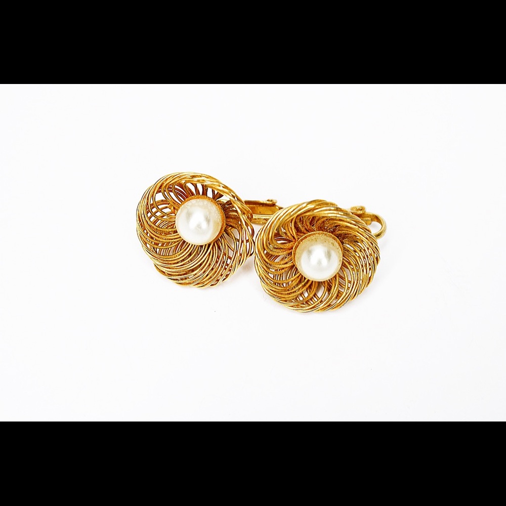 Vintage Gold with Pearl Earrings- Clip Ons